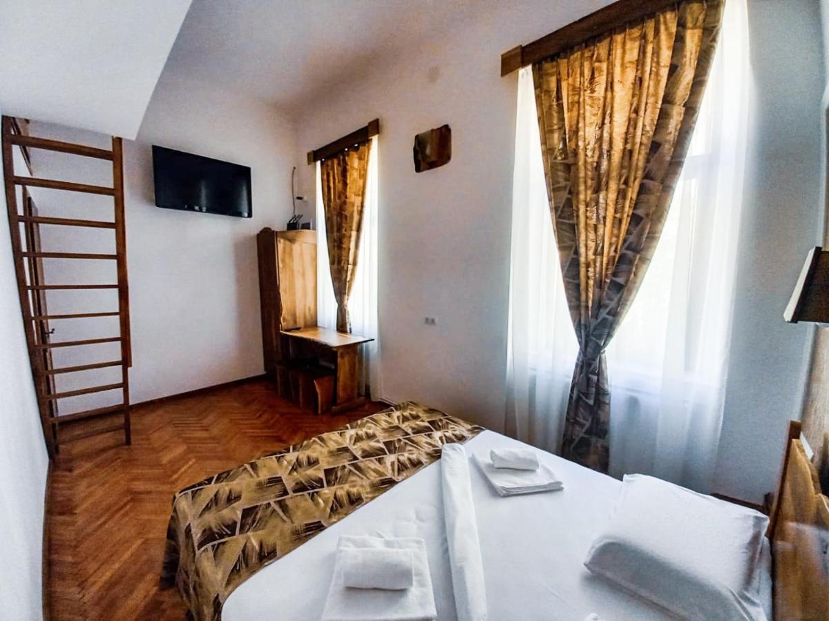 History Apartments Piata Mare Sibiu Room photo