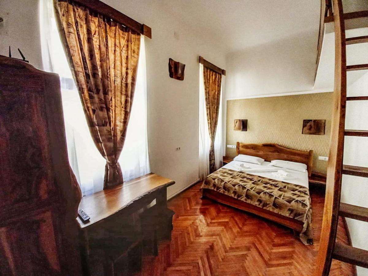 History Apartments Piata Mare Sibiu Room photo